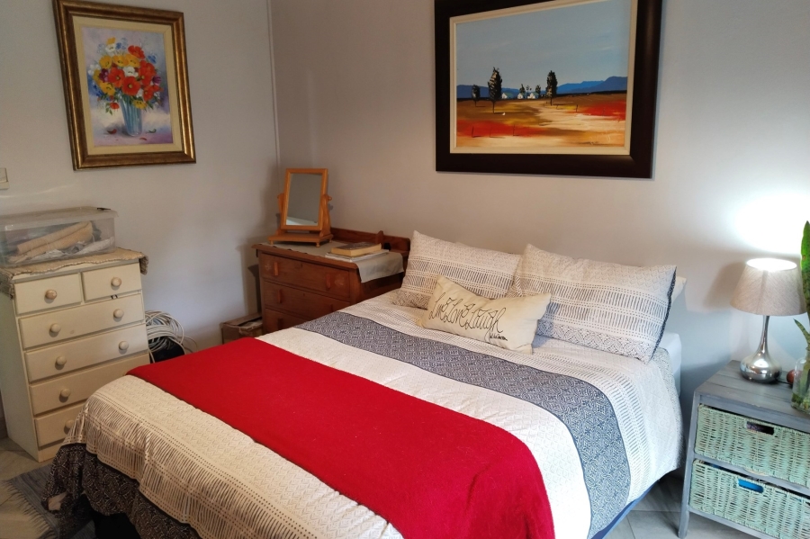 5 Bedroom Property for Sale in Meerhof North West